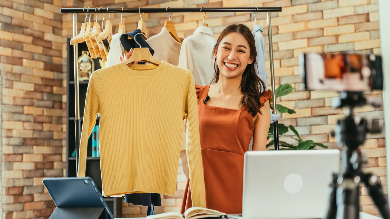 Clothing Manufacturers for Startups