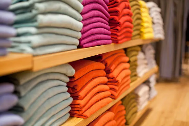 Whit label clothing
