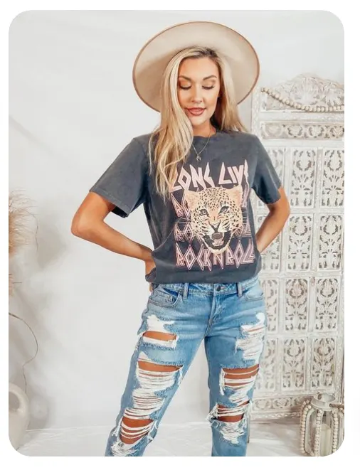 Graphic t shirt