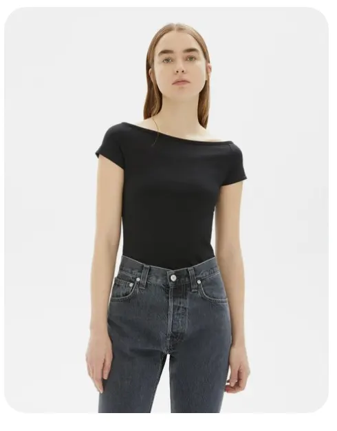 Boat neck t shirt